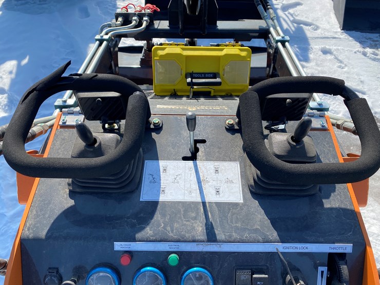 #5317-•-landhonor-mini-skid-steer-loader-image-10