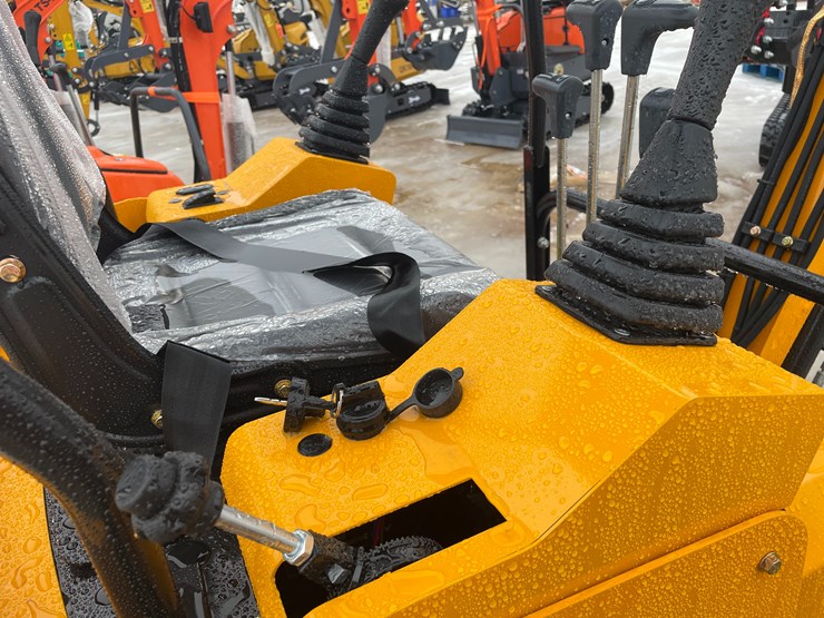 #5406-•-miva-va15-mini-excavator-image-20