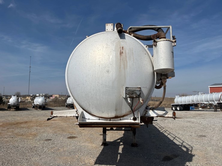 2014-troxell-vacuum-image-2