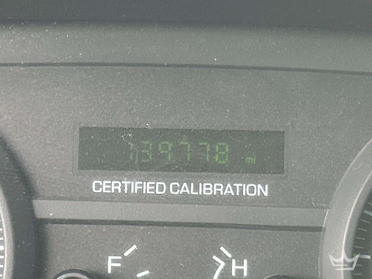 2007-ford-crown-victoria-sedan-image-6