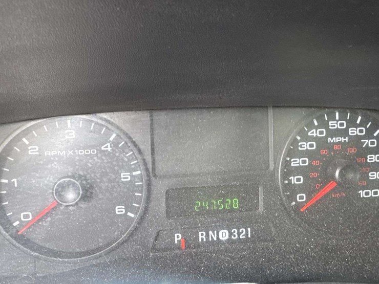 2005-ford-f350-xl-image-11