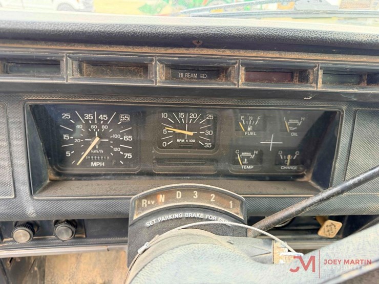 1995-ford-f-series-water-truck-image-21