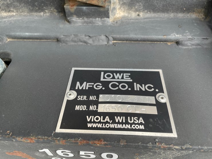 #7575-•-16"-lowe-skid-steer-mount-post-hole-digger-image-11