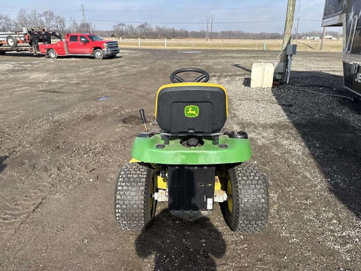 john-deere-d110-image-3