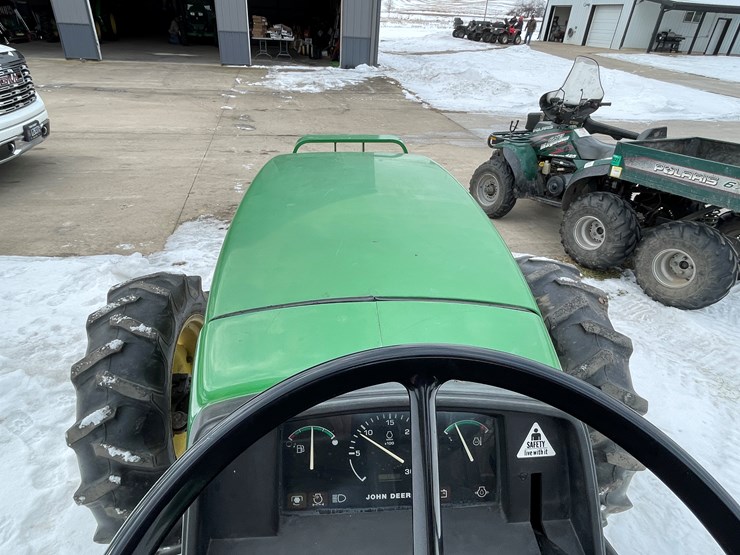 2001-john-deere-5205-image-37