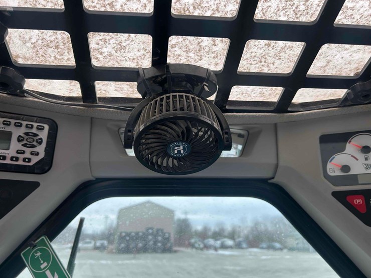 2018-jcb-270-image-30