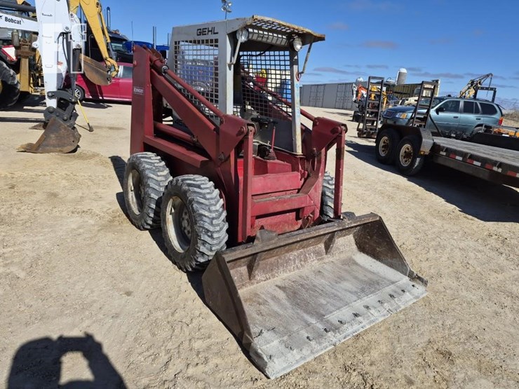 gehl-4510-image-3