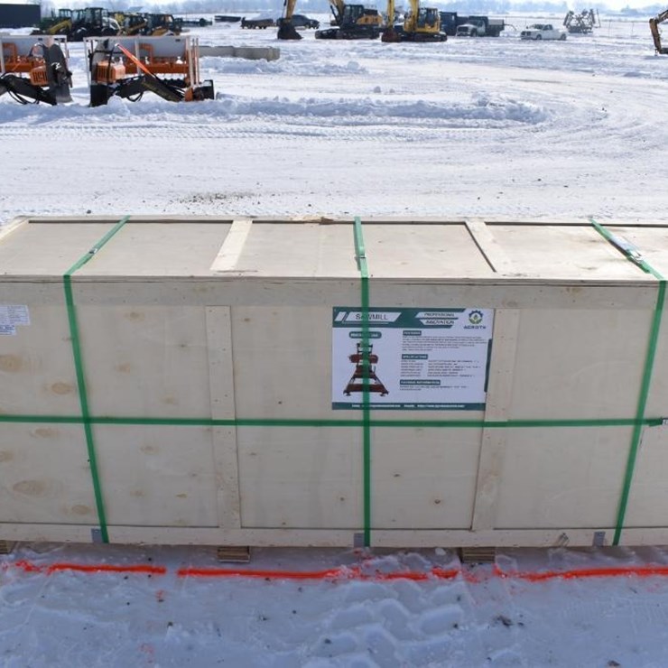 AGT INDUSTRIAL PORTABLE SAW MILL 41874