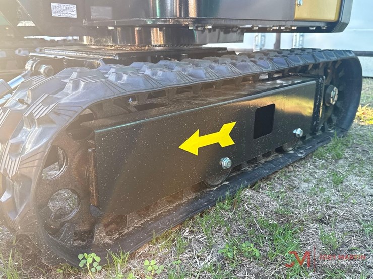 new/unused-findustry-h12r-mini-excavator-image-7