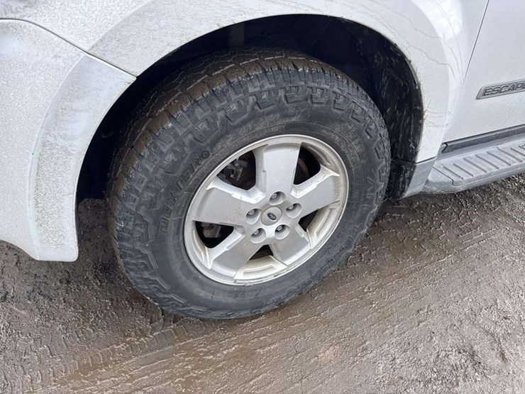 2007-ford-escape-image-8