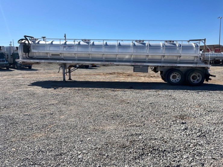 2012-troxell-vacuum-image-8