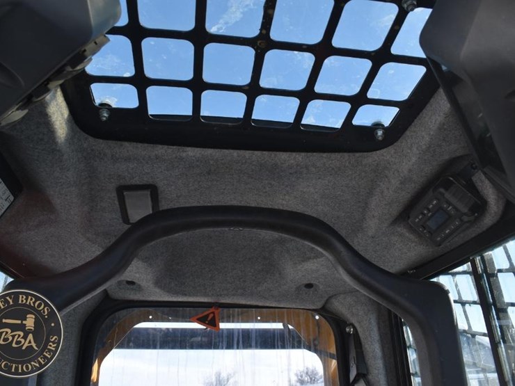 2023-deere-333g-image-43