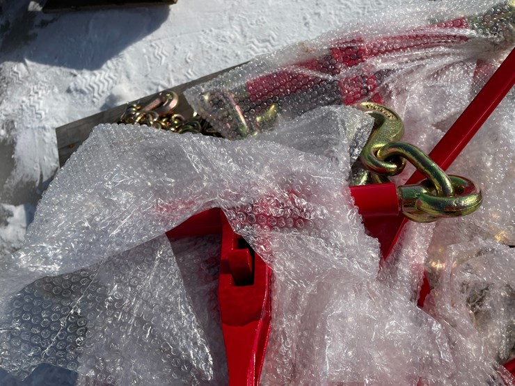 #8114-•-chains-and-ratchet-binders-5400-lbs-set-image-6