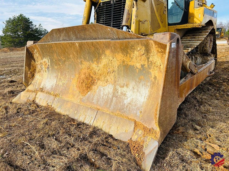 2005-caterpillar-d8t-image-11