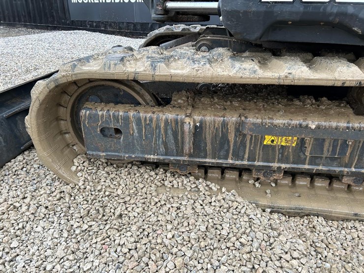 2020-bobcat-e85-image-17