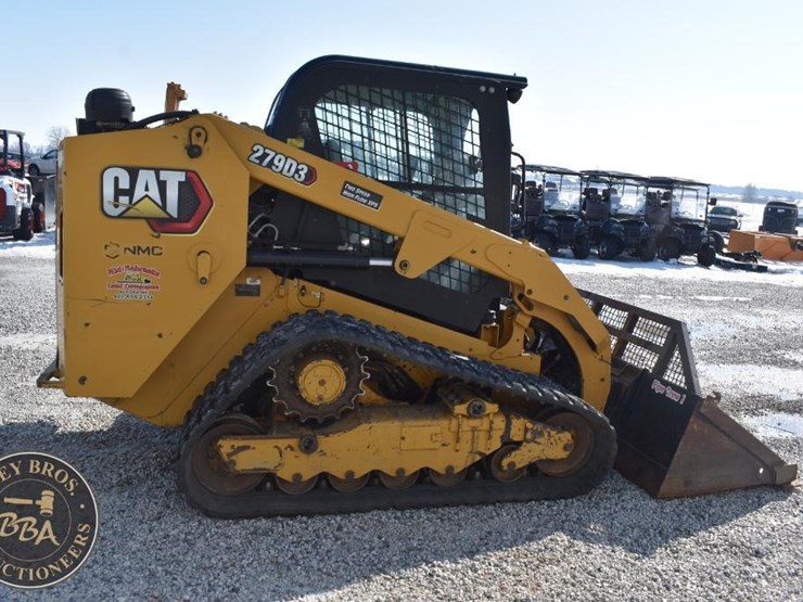 2020-caterpillar-279d3-image-19