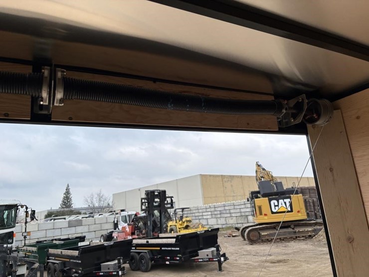 2026-southland-larct52-822v-86-enclosed-trailer-image-30