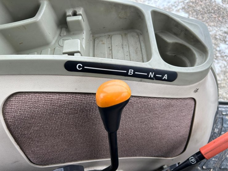 john-deere-4720-image-29