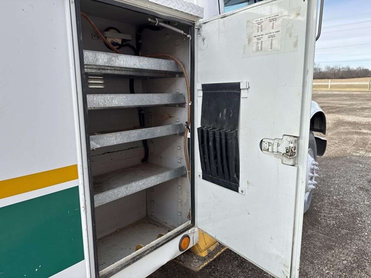 1999-international-4900-image-20