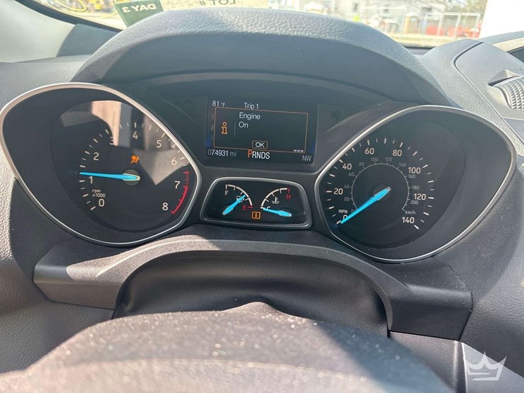 2017-ford-escape-image-12