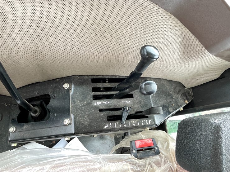 2007-john-deere-6403-image-36