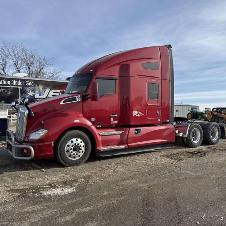 2019 KENWORTH T680