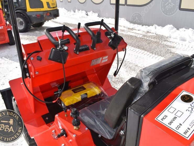 agt-industrial-mini-skid-steer-41822-image-12