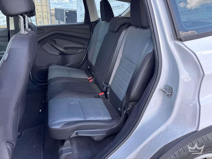 2017-ford-escape-image-25