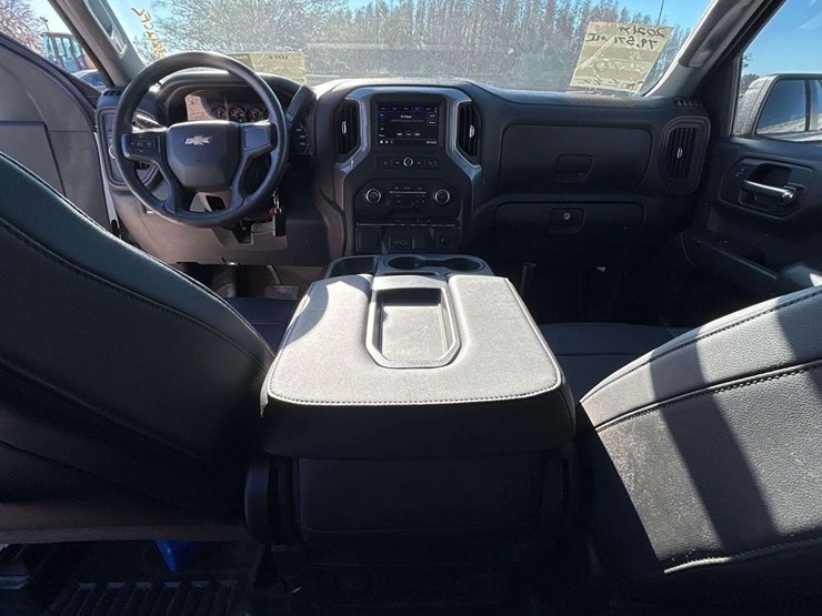 2021-chevrolet-silverado-1500-image-25