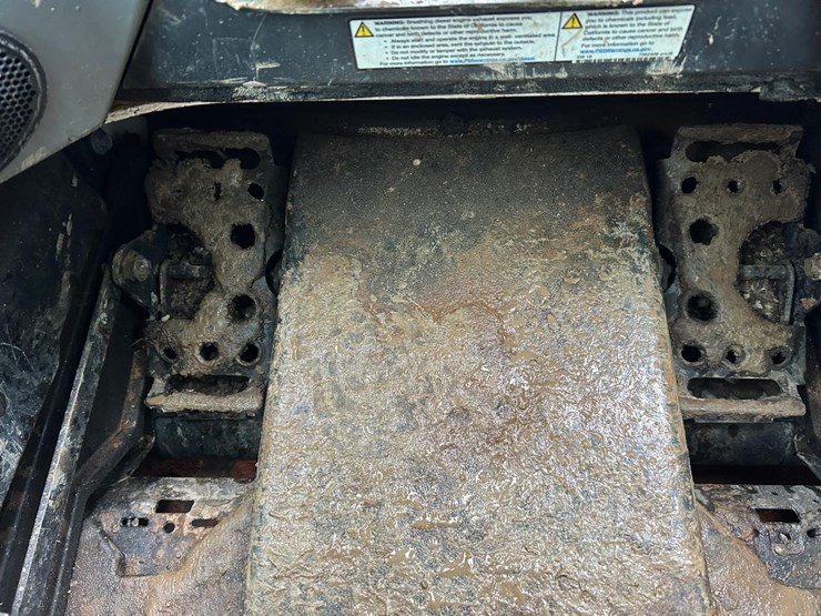 2019-bobcat-s770-image-21