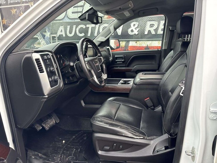 2018-gmc-1500-image-13