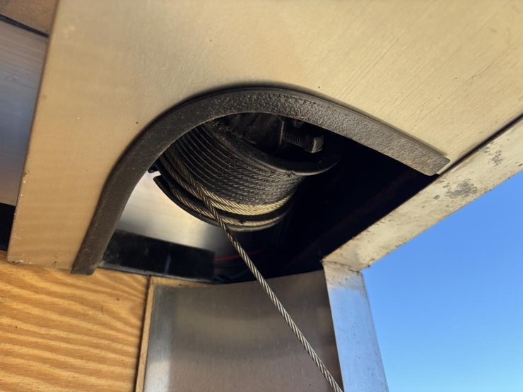 2007-haulmark-kd7x16wt3-enclosed-trailer-image-29