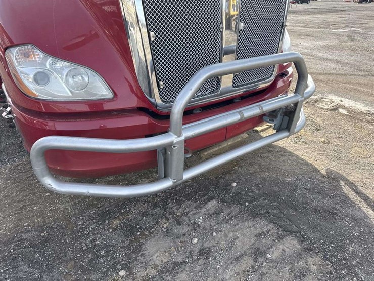 2019-kenworth-t680-image-14