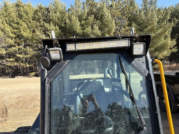 2019-jcb-270t-image-21