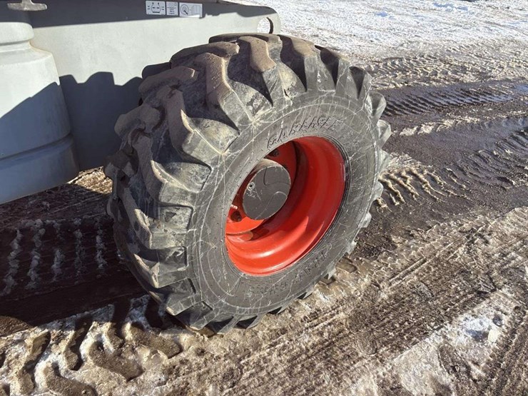 2017-skyjack-sj61t-image-8