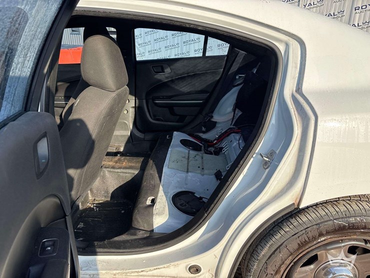 2018-dodge-charger-image-17