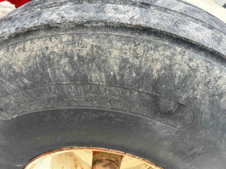 ag-systems-twin-1000-gal.-nh3-tanks-on-gear-#17-image-9