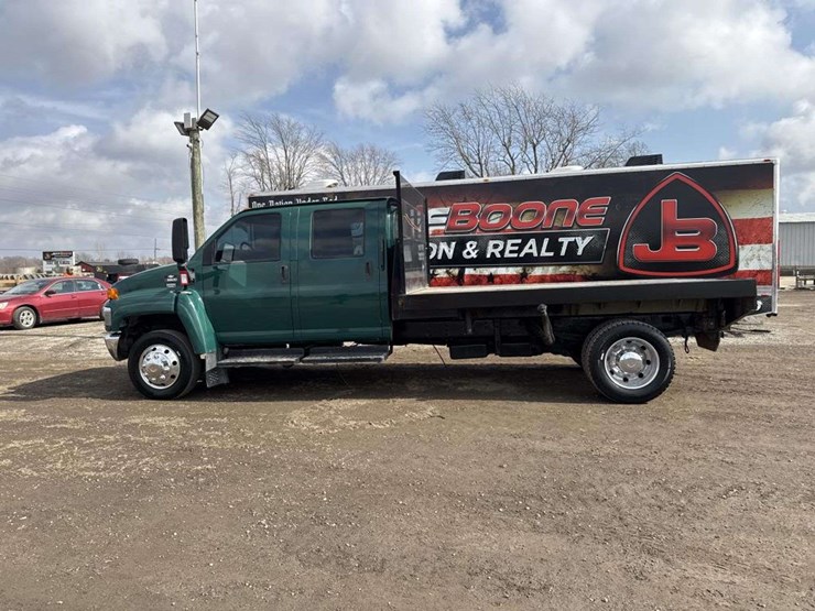 2009-chevrolet-kodiak-c5500-image-2