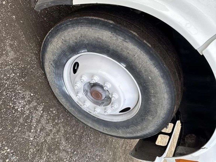 1999-international-4900-image-11