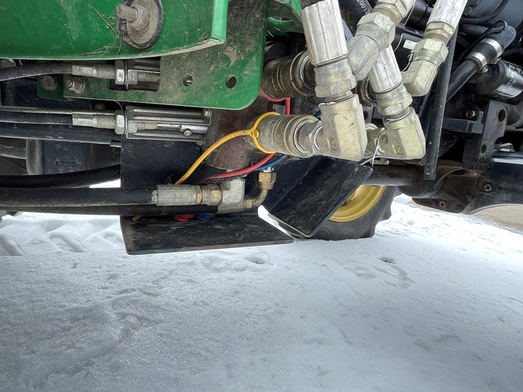 2001-john-deere-5205-image-17