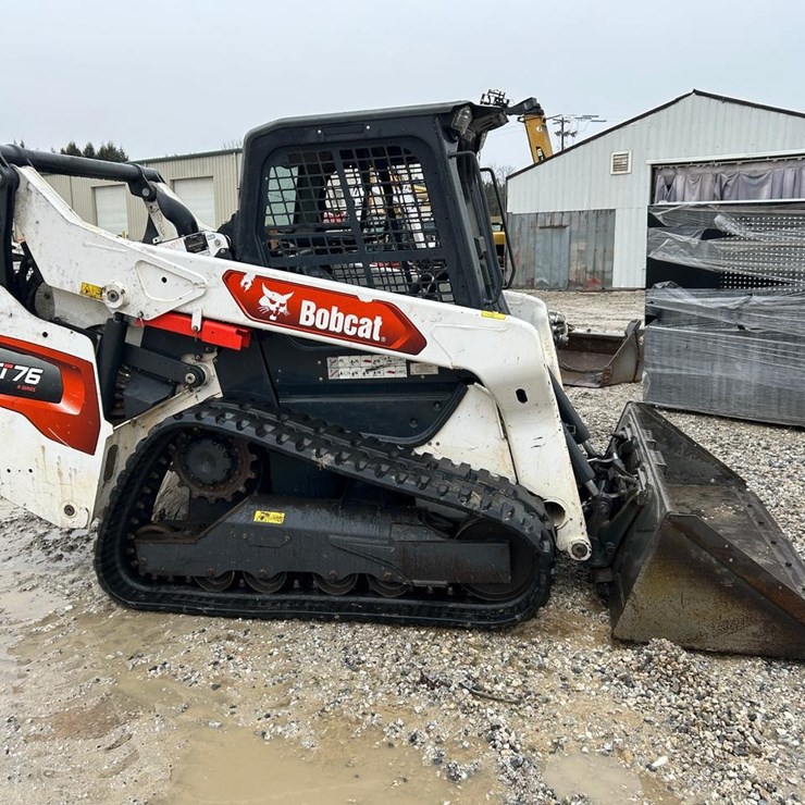 2022 BOBCAT T76
