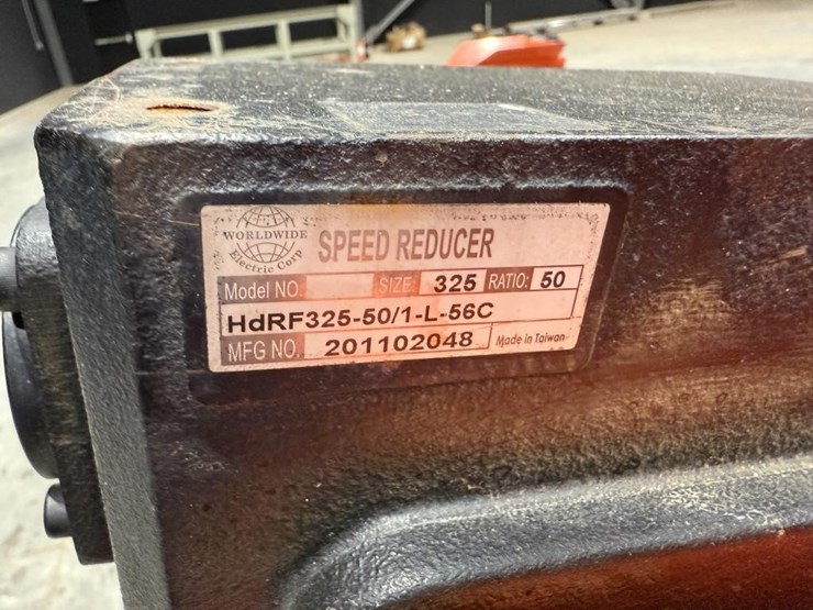 2024-multitek-16'-stacking-belt-conveyor-image-10