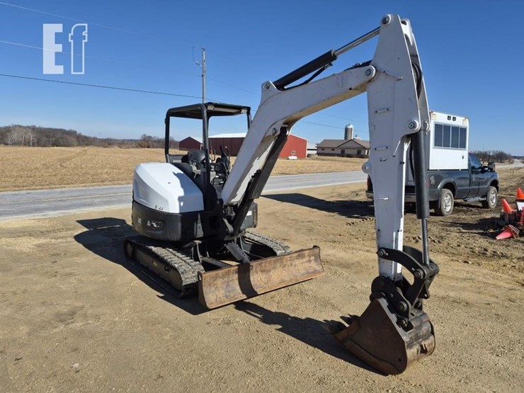 2014-bobcat-e42-image-4