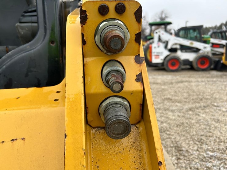 caterpillar-259d-image-11