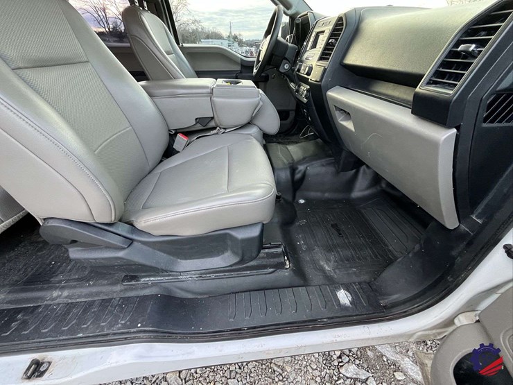 2020-ford-f150-xl-image-50