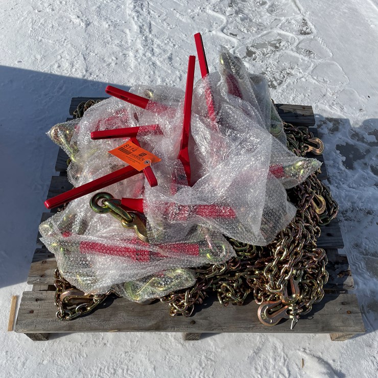 #8114 • Chains and Ratchet Binders 5400 lbs Set