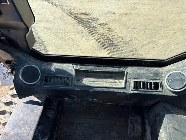 2019-jcb-270t-image-18