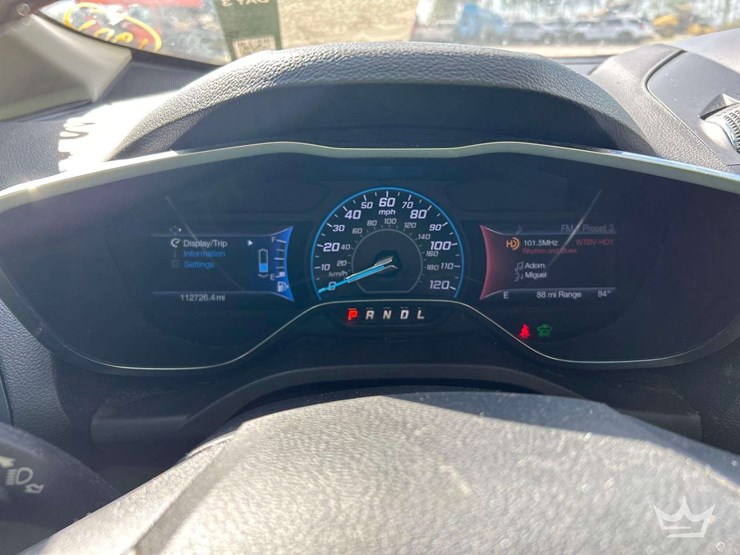 2015-ford-c-max-hatchback-image-12