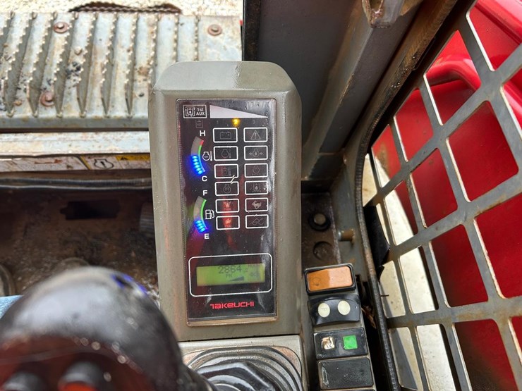 takeuchi-tl12-image-21