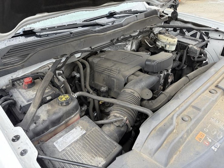 2017-chevrolet-2500-image-7